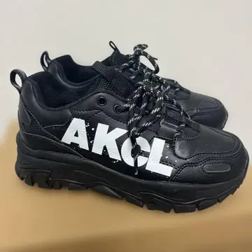 AKIII CLASSIC(아키클래식) 캐주얼 여성용 신발