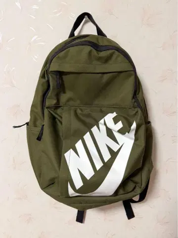Nike 올리브 백팩