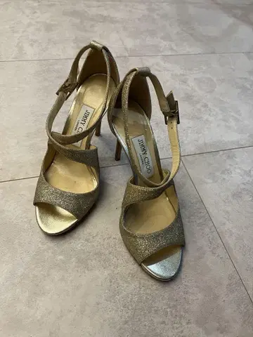Jimmy Choo 골드 하이힐