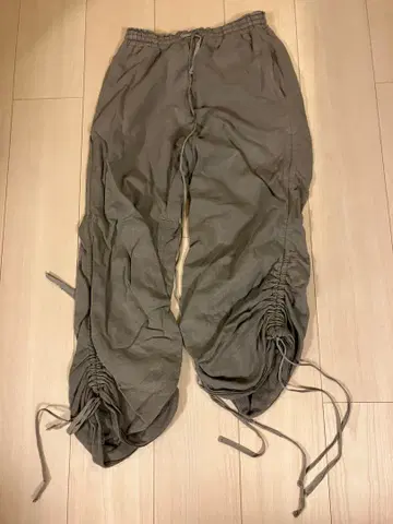 타야마 아츠로 카키 드로우 스트링 캐주얼 팬츠