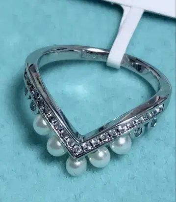 [ 새상품급 ] 펄 V자 반지