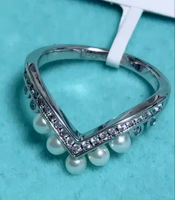 [ 새상품급 ] 펄 V자 반지