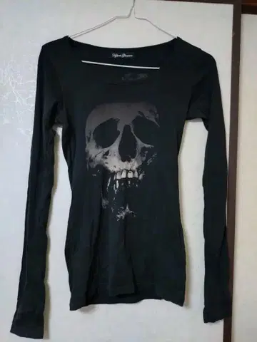 Hysteric Glamour 스컬하트 긴팔 T셔츠