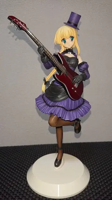 마나카de이쿠노 실파 피규어