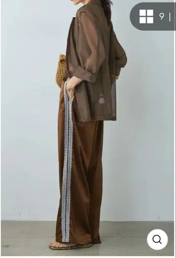 브라운 사이드 스트라이프 와이드 팬츠