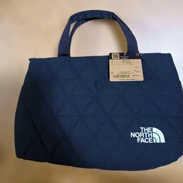 THE NORTH FACE 블랙 토트백 퀼팅