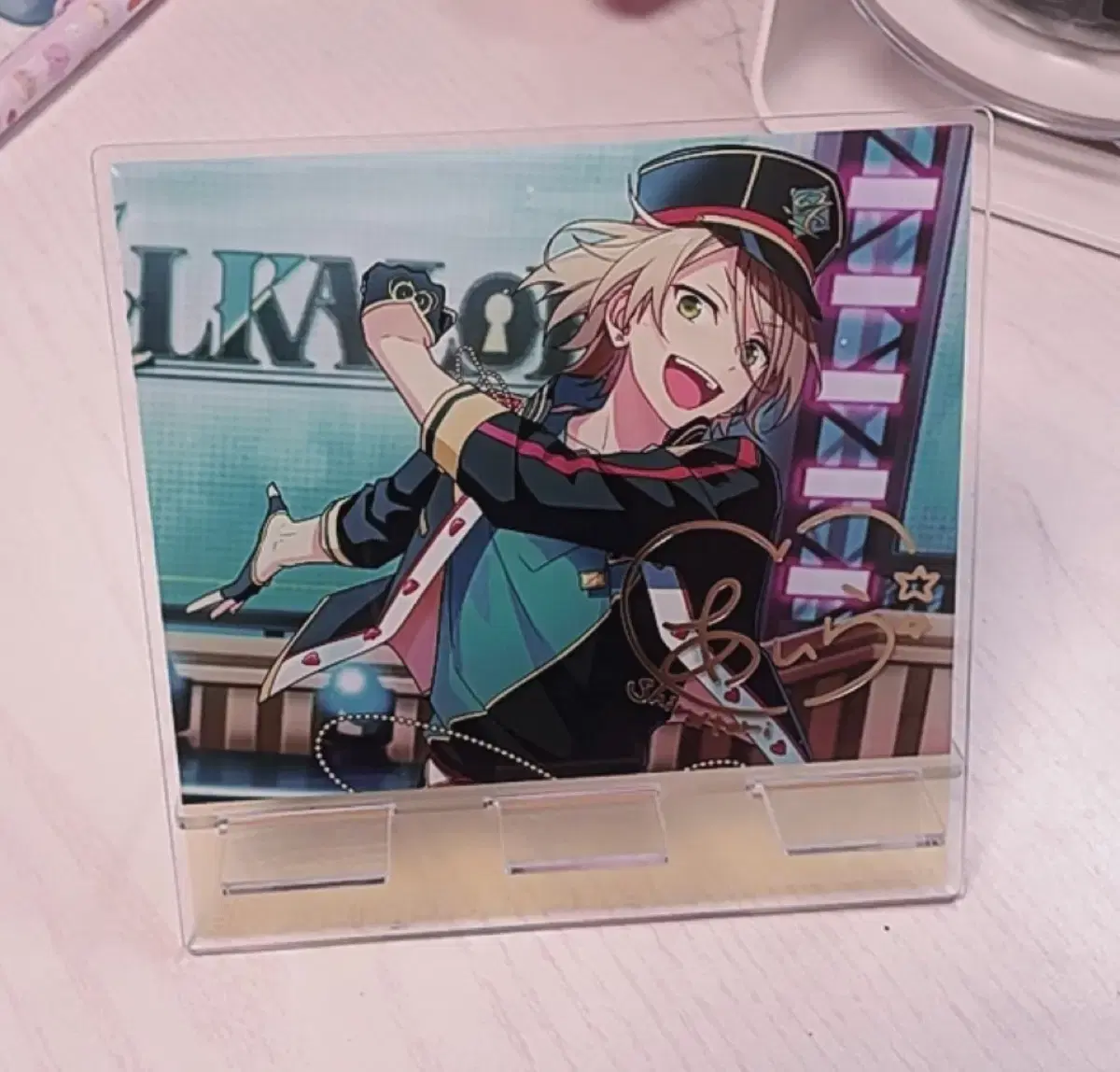 Urgent funds) Ensemble Stars! Shiratori Aira acrylic stand