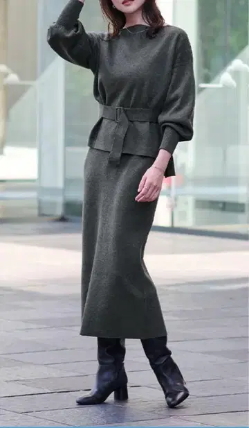 ur's 밀라노 리브 니트 셋업 와인