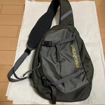 파타고니아 원 숄더 백 그레이