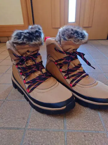 컬럼비아 여성용 부츠 키 트레이 쇼티 26cm 새상품급