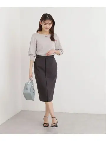 내추럴 뷰티 베이직 워셔블 바이컬러 타이트 스커트 차콜