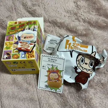 THE MONSTERS Wacky Mart Chips 피규어 라브브