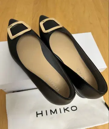 HIMIKO 블랙 스틸레토 펌프스