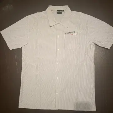 새상품급 THRASHER 트레셔 반팔 스트라이프 셔츠
