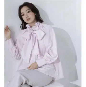 NATURAL BEAUTY BASIC 빅 보우 블라우스 24SS 핑크