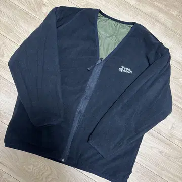 플리스 피치 리버서블 퀼팅 블루종