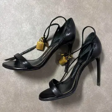 TOM FORD 블랙 하이힐