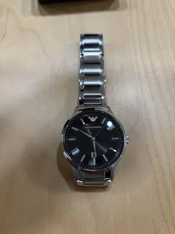 Emporio Armani 아날로그 시계 블랙