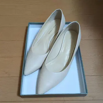 ODETTE E ODILE 베이지 스틸레토 펌프스