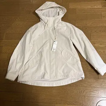 GU 마운틴 파카 M 내추럴