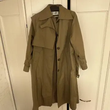 LILY BROWN 트렌치코트 베이지
