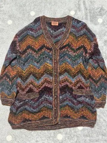 이탈리아제 MISSONI 미쏘니 V넥 가디건 지그재그 패턴