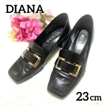 DIANA 버클 달린 스퀘어토 로퍼 펌프스