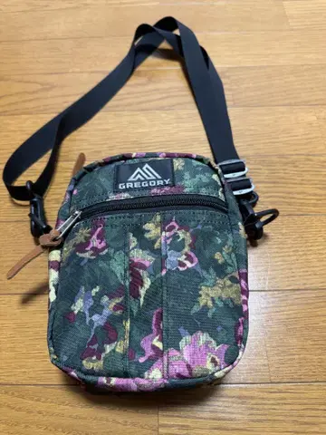 GREGORY 사코슈 정원 태피스트리