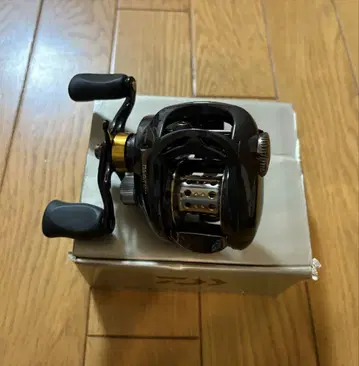 DAIWA BLZON 베이트 릴 오른쪽 핸들