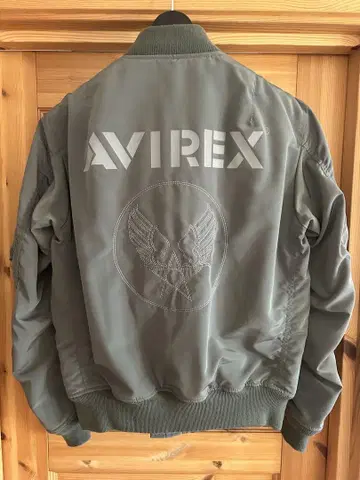 AVIREX MA-1 세이지 그린 실버 로고 자수 사이즈 L