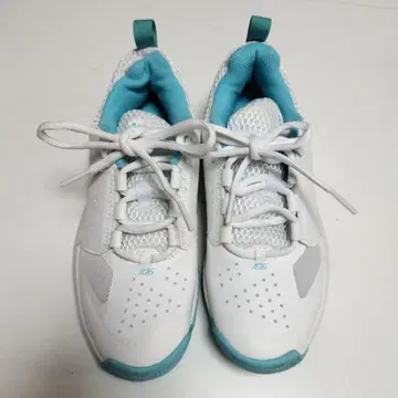 요넥스 테니스화 파워크션 106