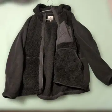 UNIQLO 화이트 마운티니어링 플리스 XXL