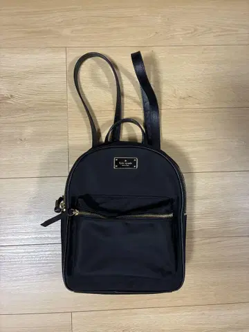 kate spade 블랙 럭색/백팩