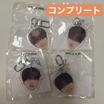 TREASURE 재혁 캡슐 토이 가챠가챠 얼굴 아크링 키링 희로애락