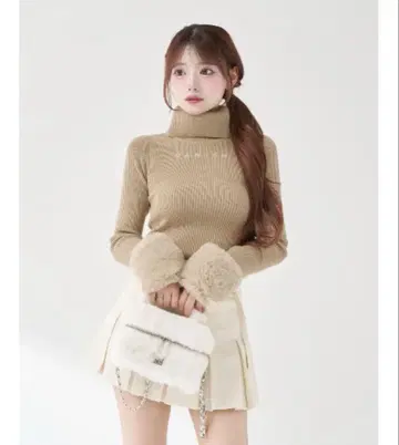 다리치 스무스 퍼 리브 니트탑