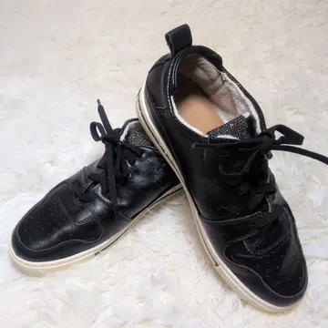 LUPUY 류피위 레더 스니커즈 소가죽 블랙 M 23.5cm