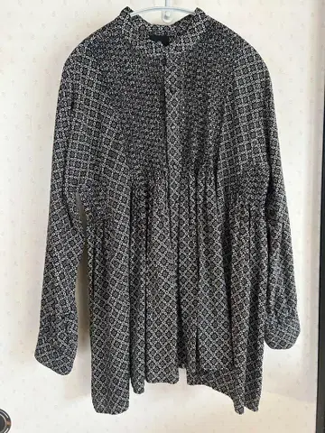 maison de soil 밴드 카라 핀턱 블라우스