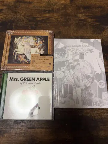 Mrs. GREEN APPLE 앨범