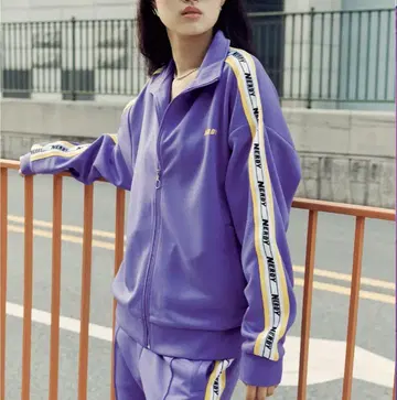 nerdy 저지 보라색
