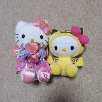 헬로키티 봉제 인형 세트