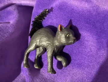 검은 고양이 피규어 할로윈 고양이