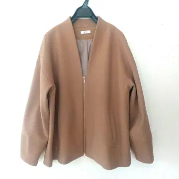 a.v.v(아베베) 아우터, 블루종