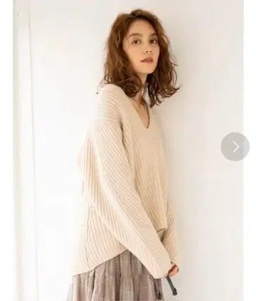 프레이 아이디 네이비 브이넥 니트