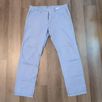 TOMMY HILFIGER 라이트 블루 치노 팬츠