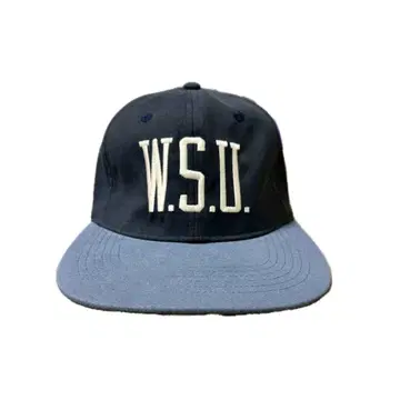 W.S.U. 스냅백 캡 네이비