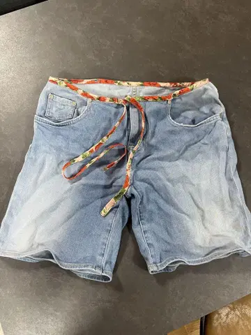 야콥 코헨 숏팬츠