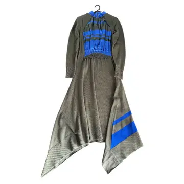 새상품급 sacai 원피스