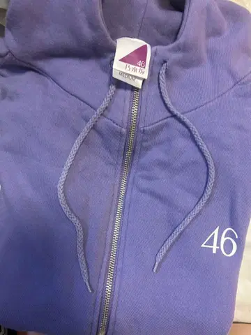 노기자카46 초기 저지 후드티