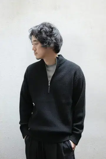 MB MYSTR 하프 집 드라이버 니트 블랙
