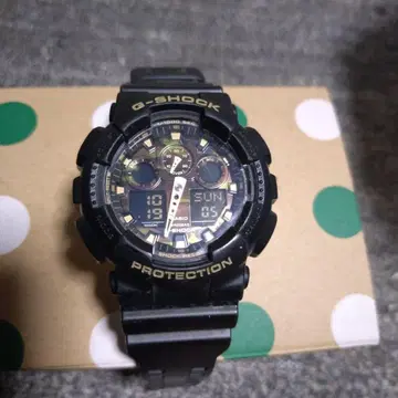 G-SHOCK 블랙 카모 패턴 쇼크 레지스트